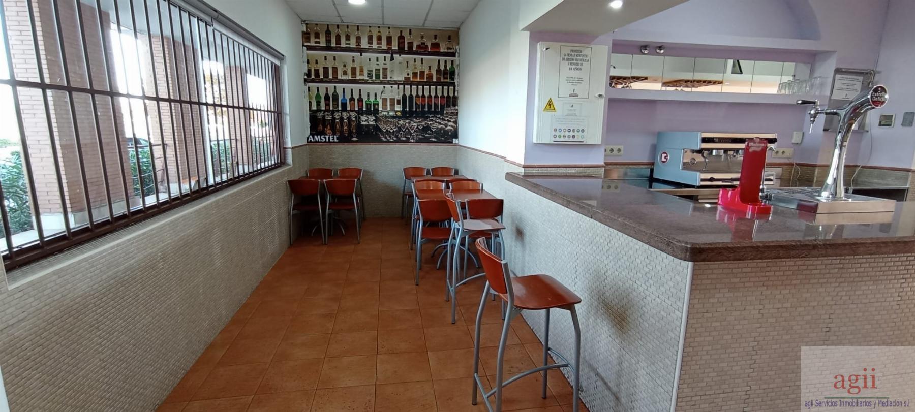 For sale of commercial in Alovera