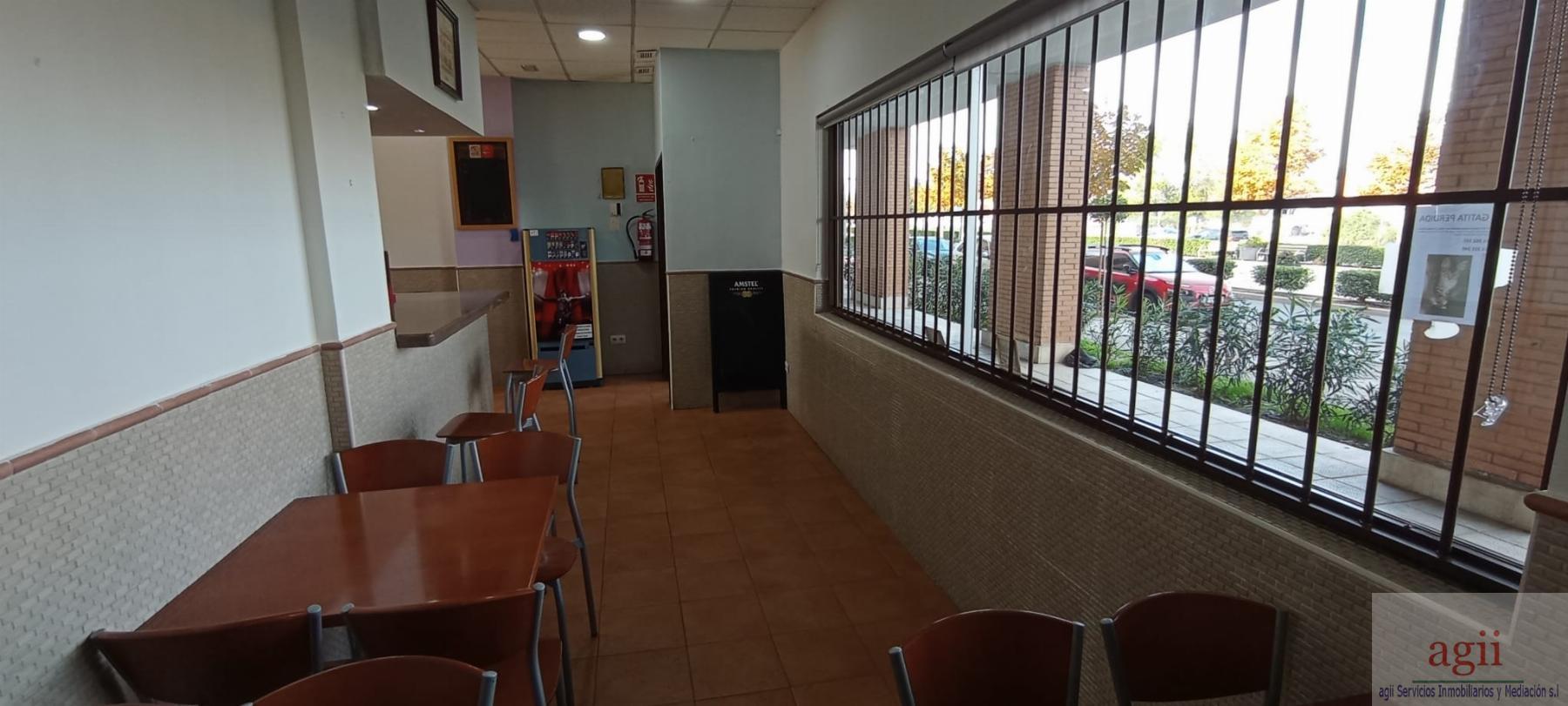 For sale of commercial in Alovera