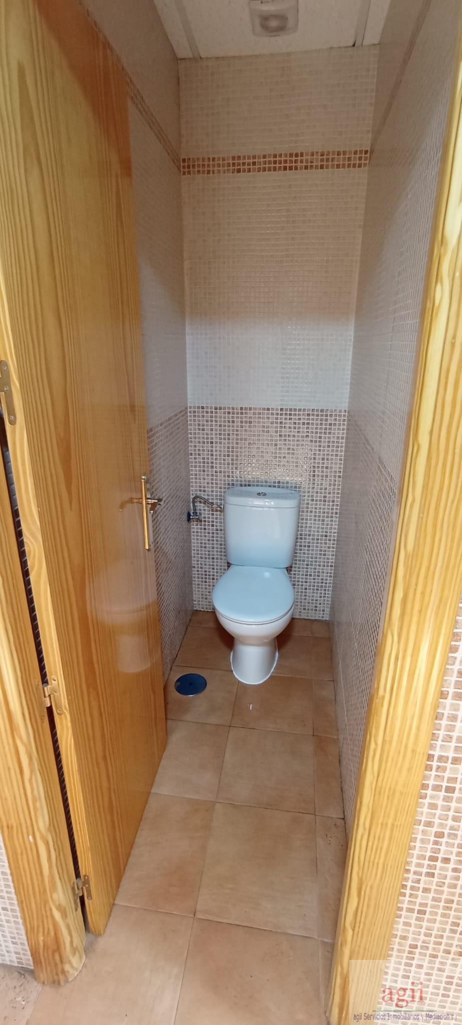 For sale of commercial in Alovera