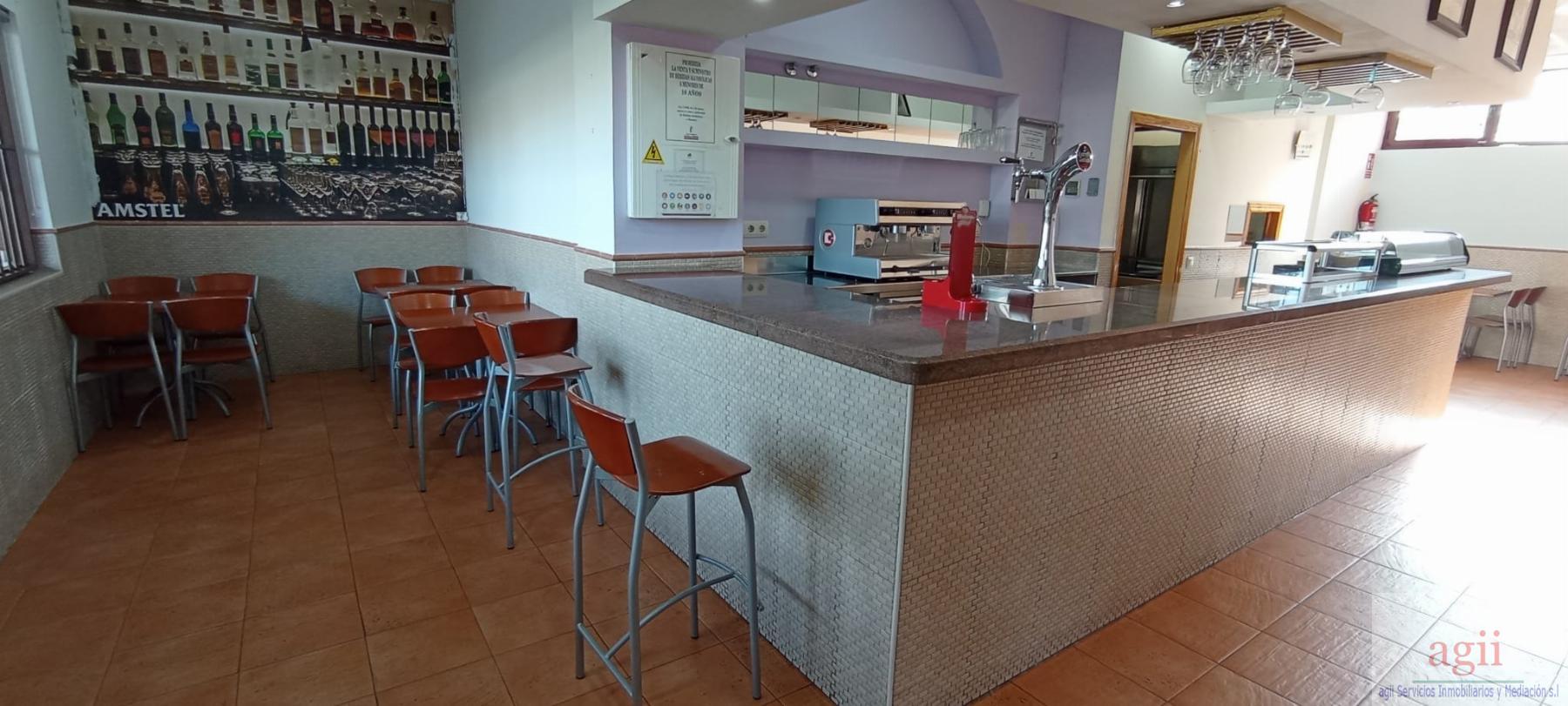 Venta de local comercial en Alovera