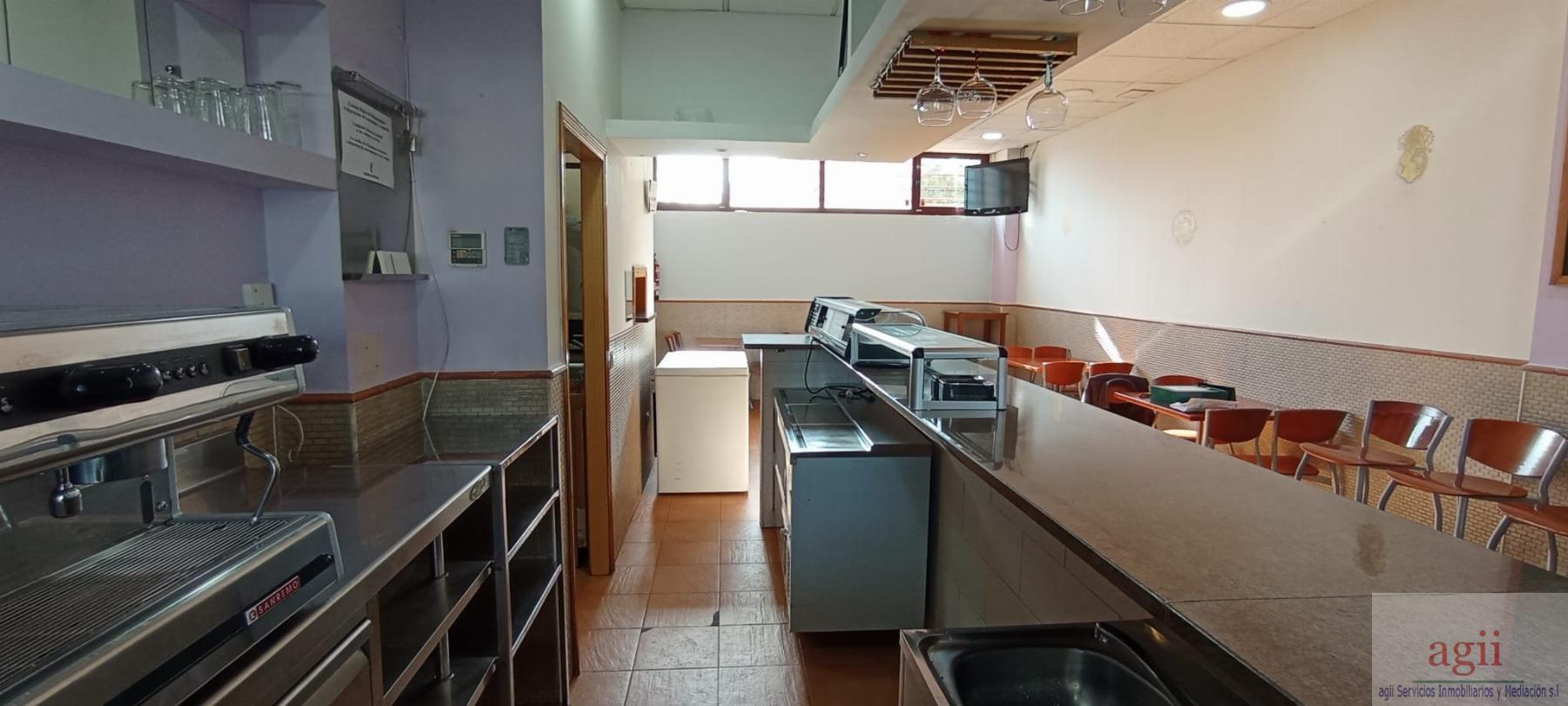 For sale of commercial in Alovera