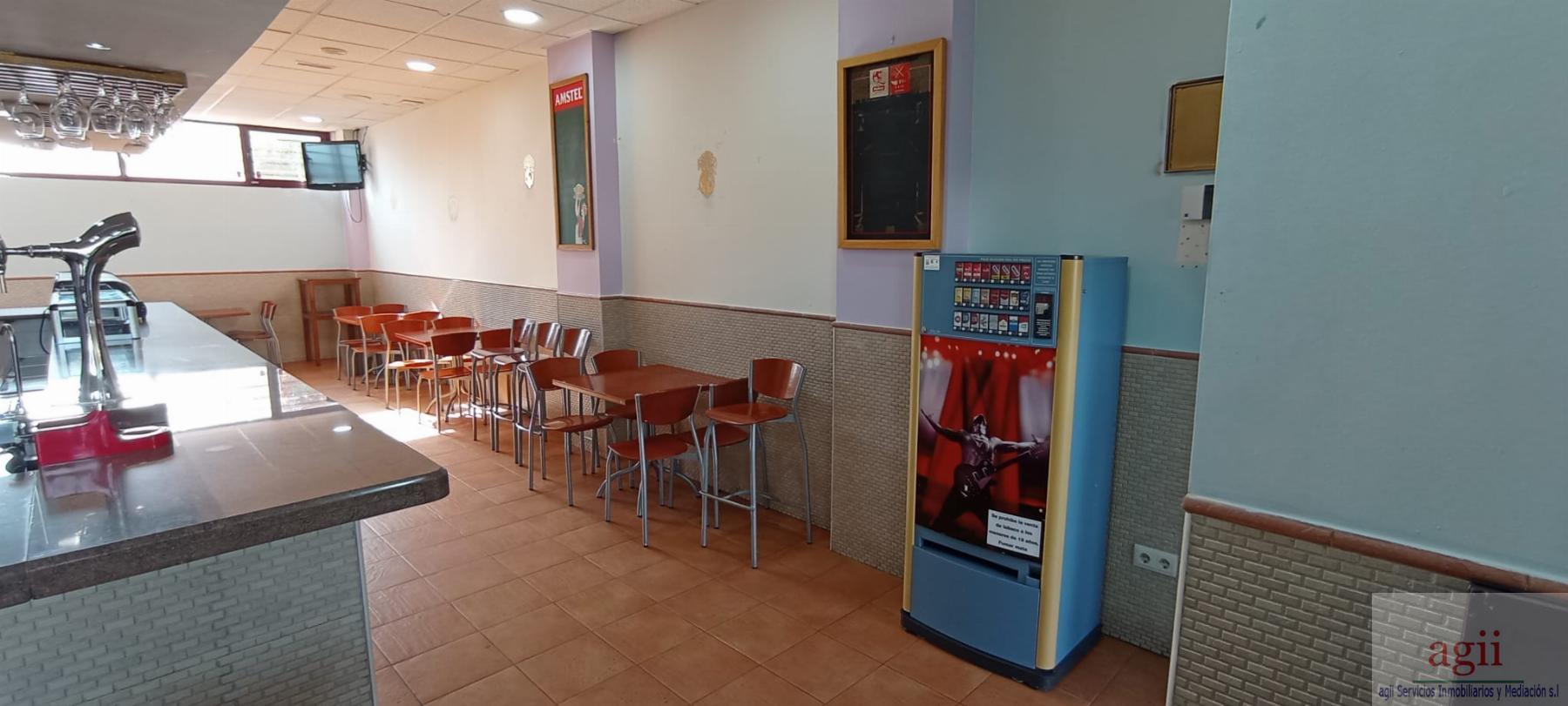 For sale of commercial in Alovera