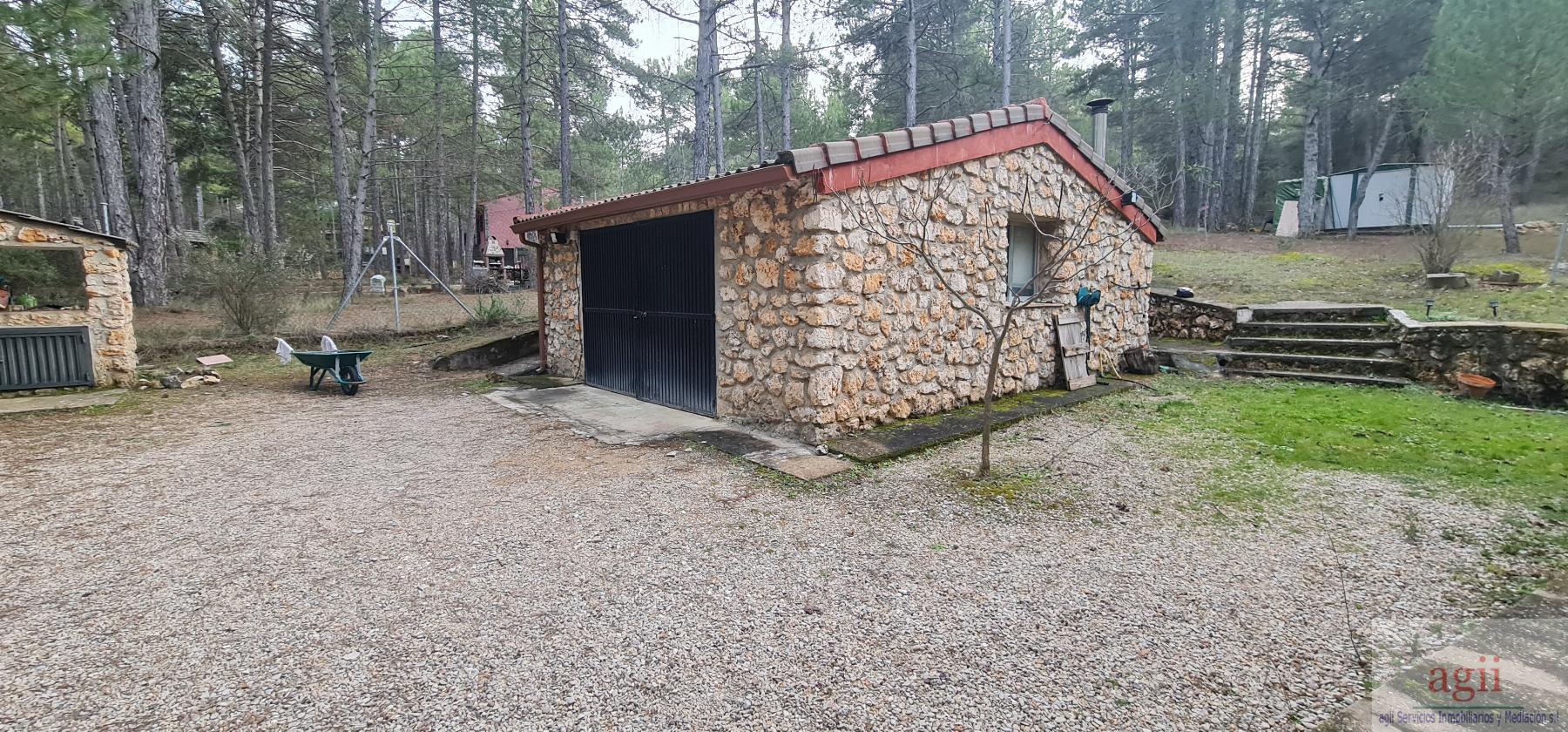 Venta de chalet en Trillo