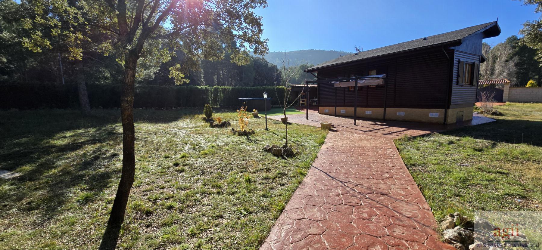 For sale of chalet in Trillo