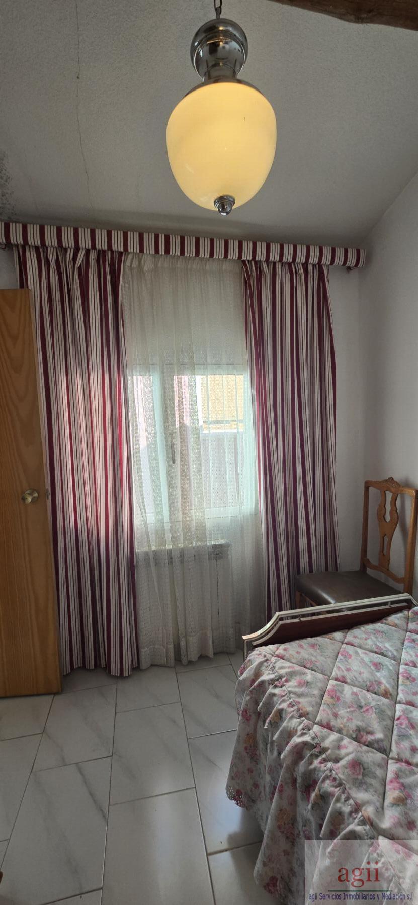 For sale of house in Villalba del Rey