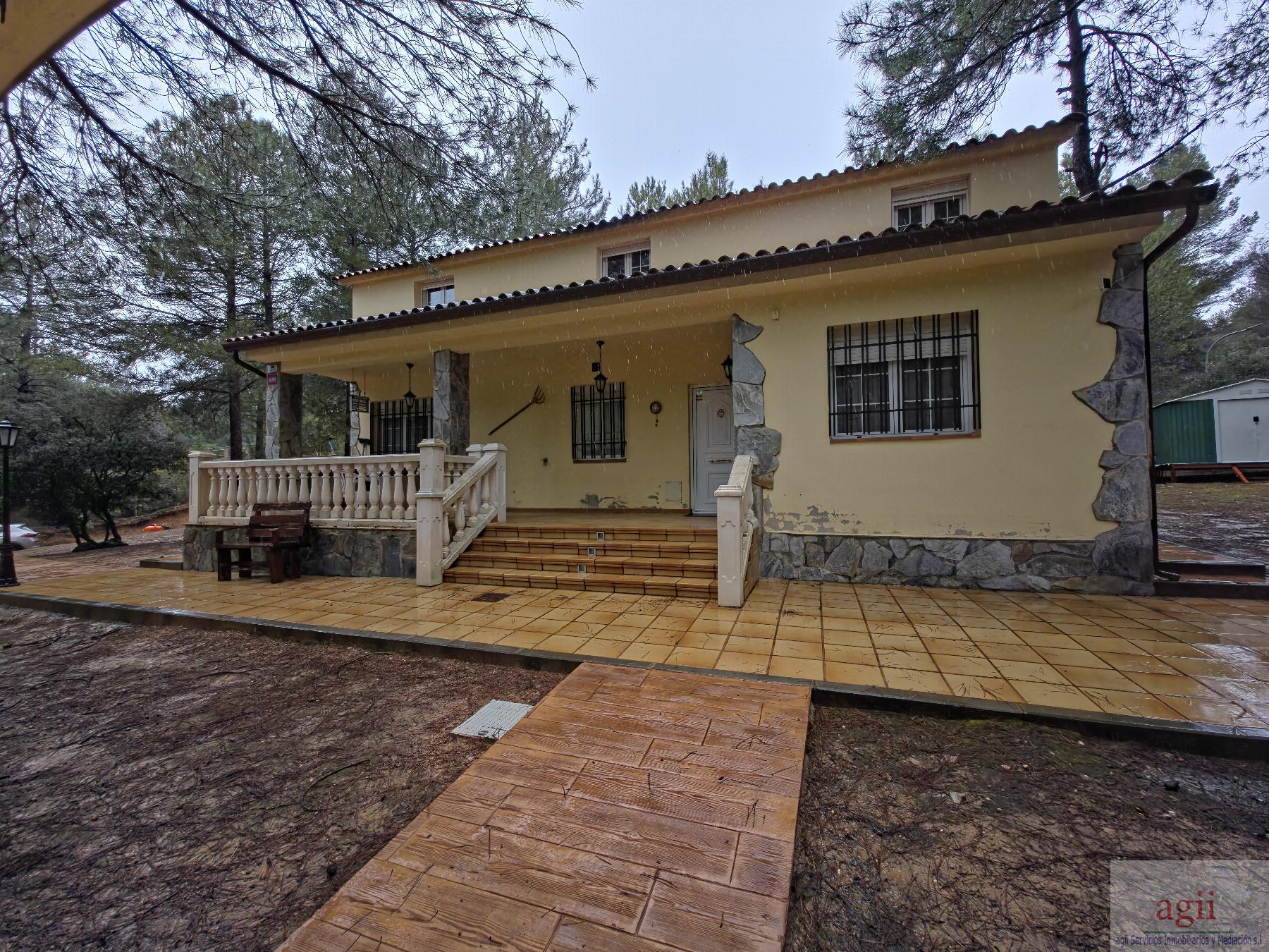 For rent of chalet in Trillo