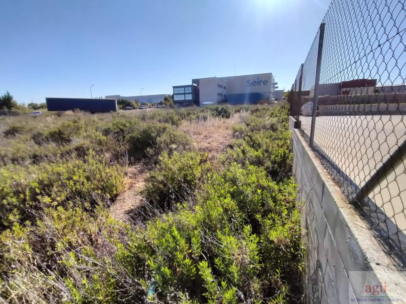 For sale of land in Chiloeches