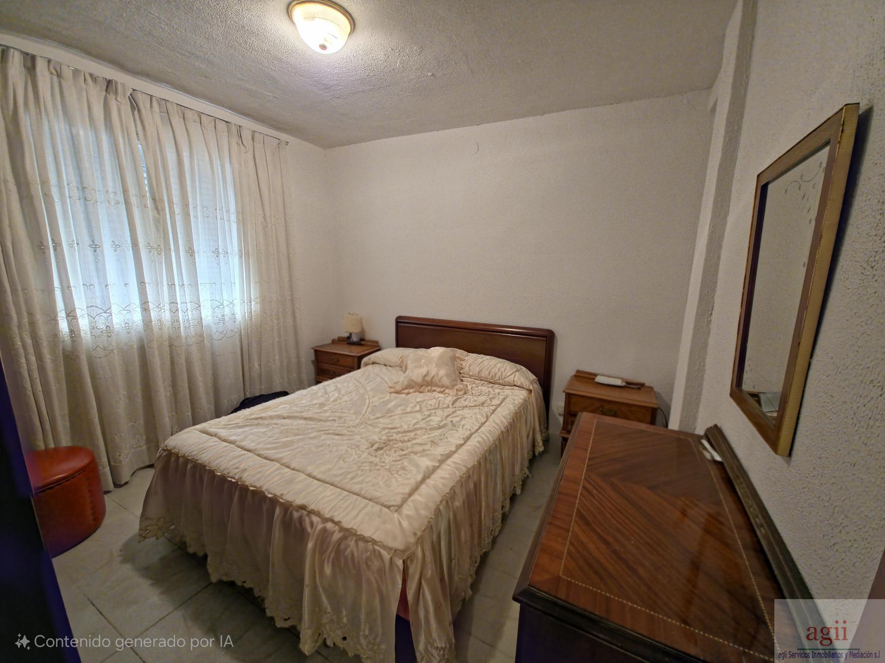 Venta de chalet en Trillo
