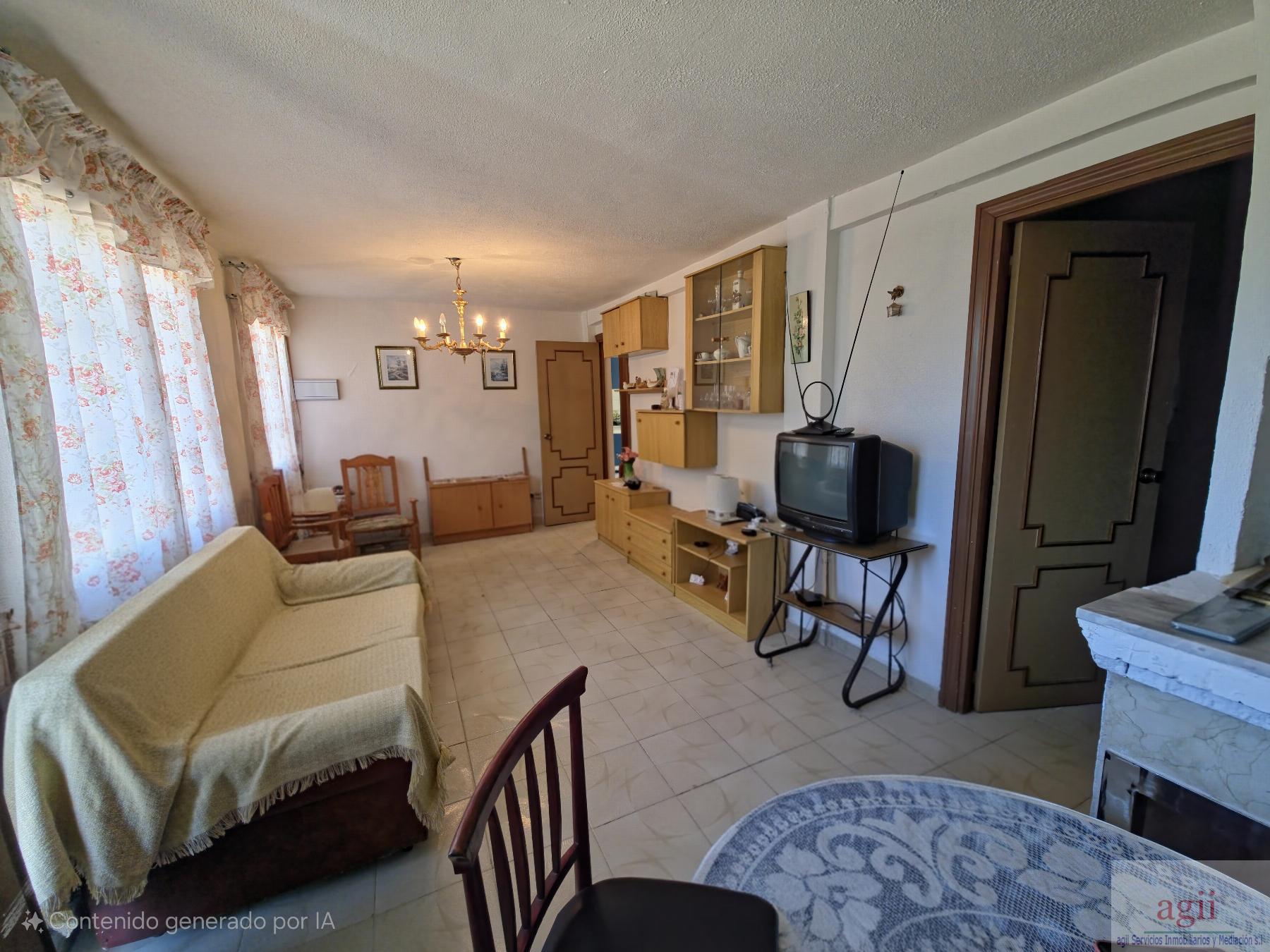 Venta de chalet en Trillo