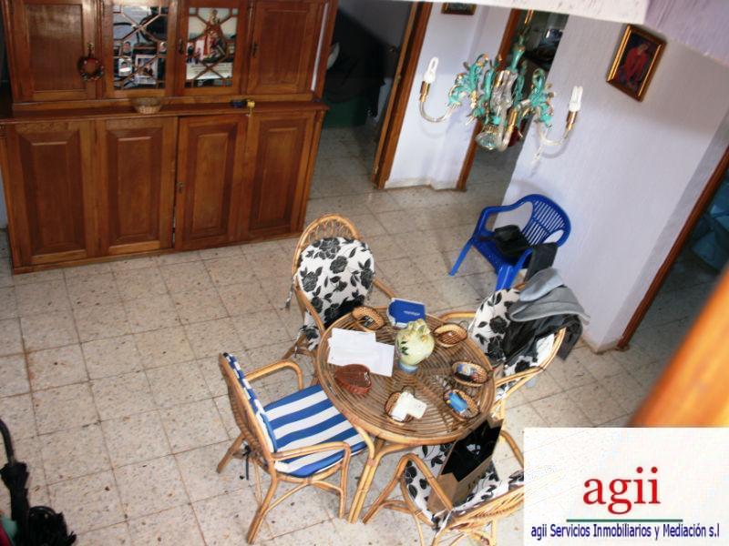 For sale of house in Hontoba