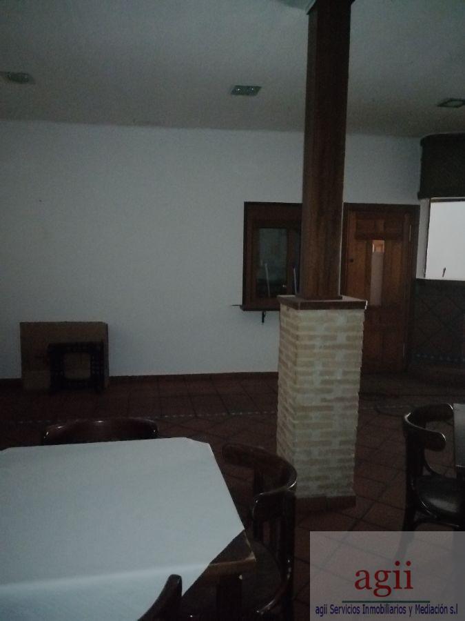 For rent of commercial in Alovera