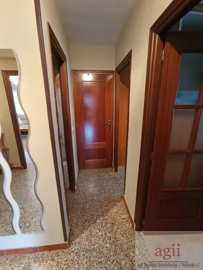 For sale of flat in Pareja
