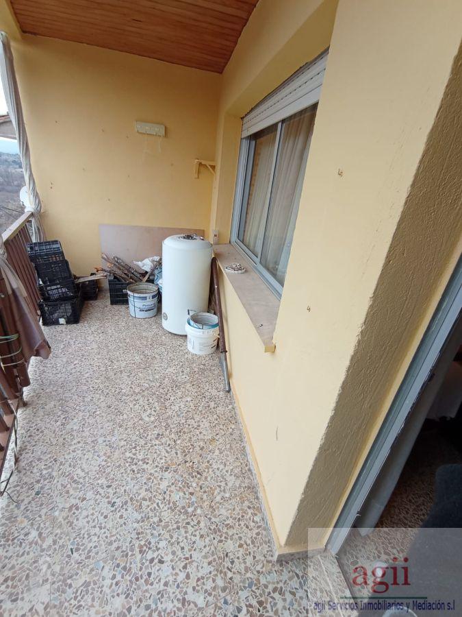 For sale of flat in Pareja