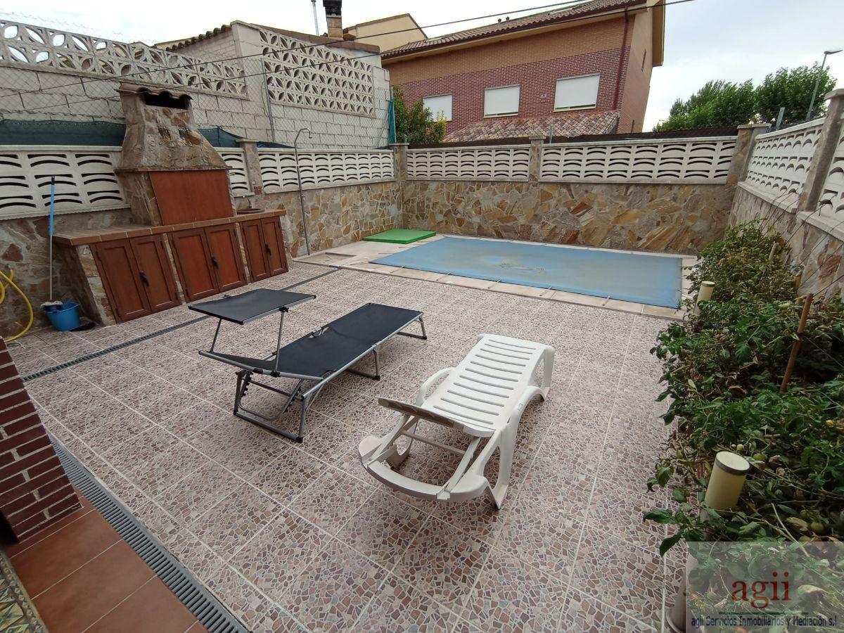 Venta de chalet en Tórtola de Henares
