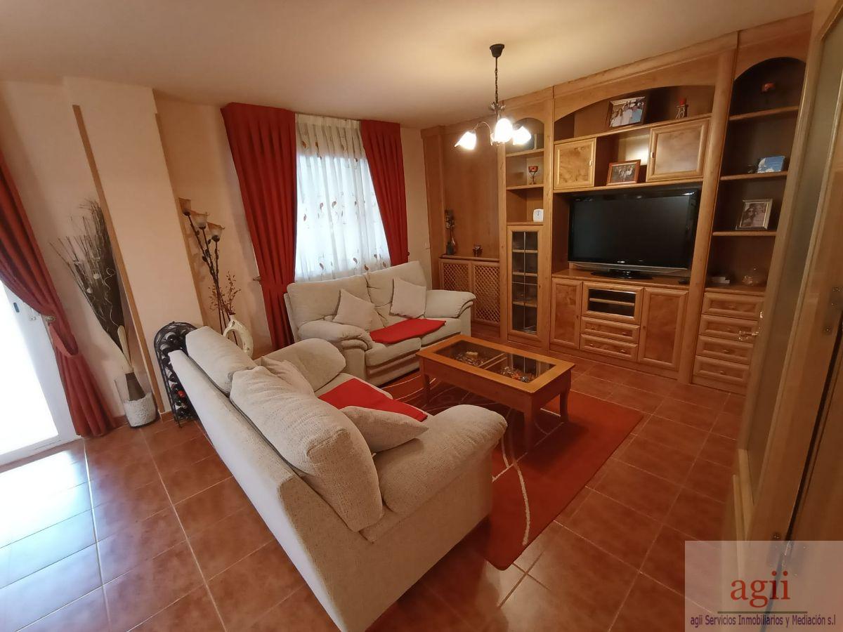 Venta de chalet en Tórtola de Henares