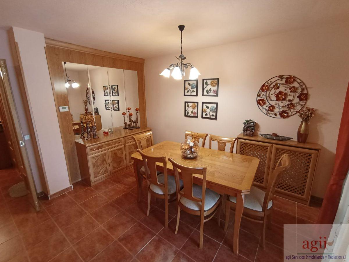 Venta de chalet en Tórtola de Henares