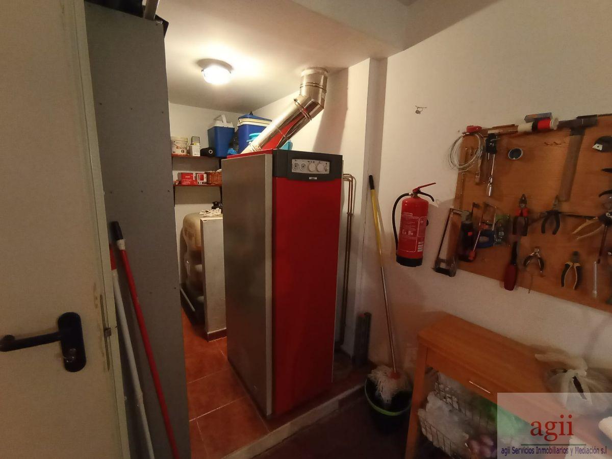 Venta de chalet en Tórtola de Henares