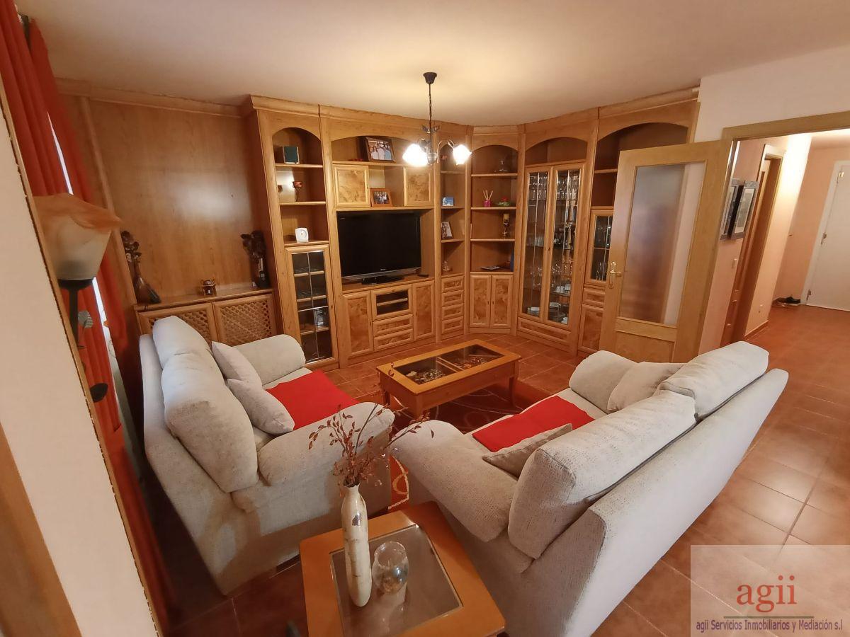 Venta de chalet en Tórtola de Henares