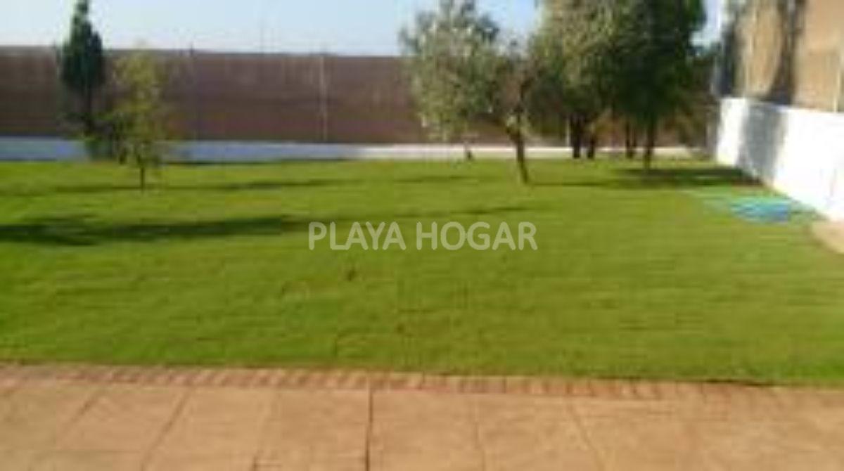 For rent of chalet in Rota