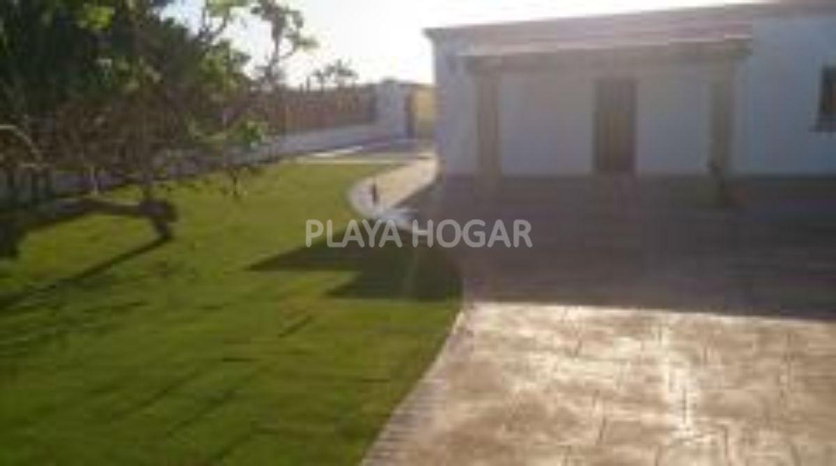 For rent of chalet in Rota