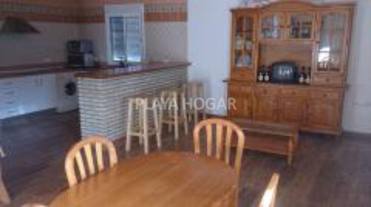 For rent of chalet in Rota