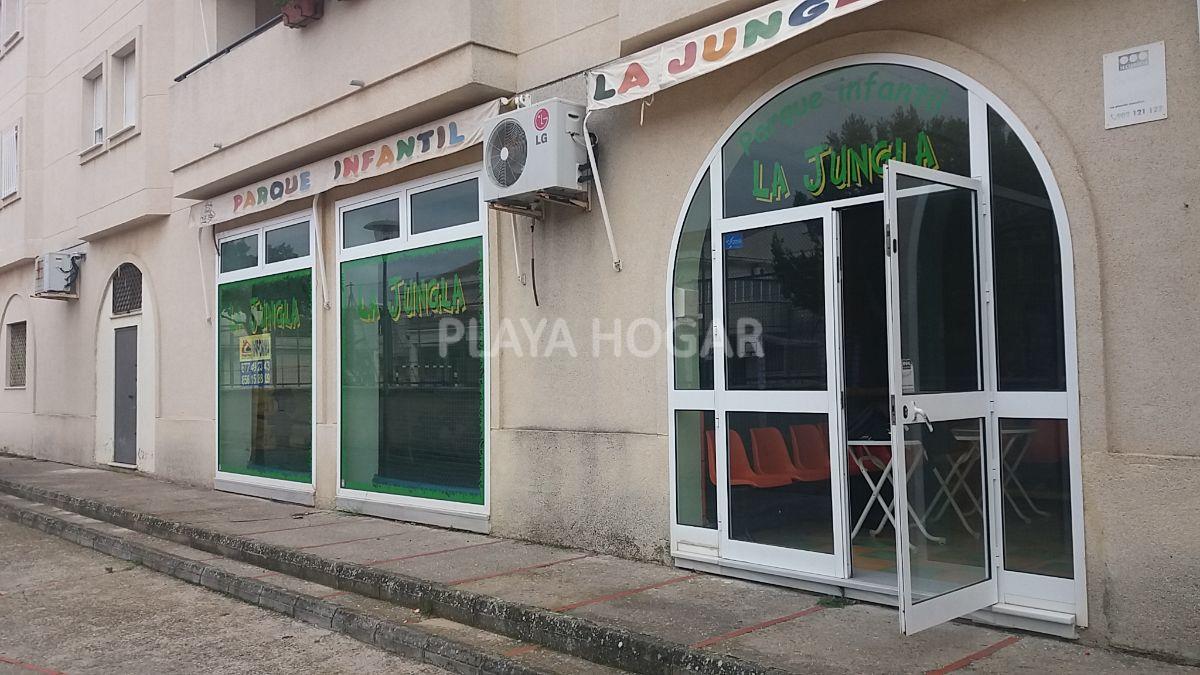 For sale of commercial in Sanlúcar de Barrameda