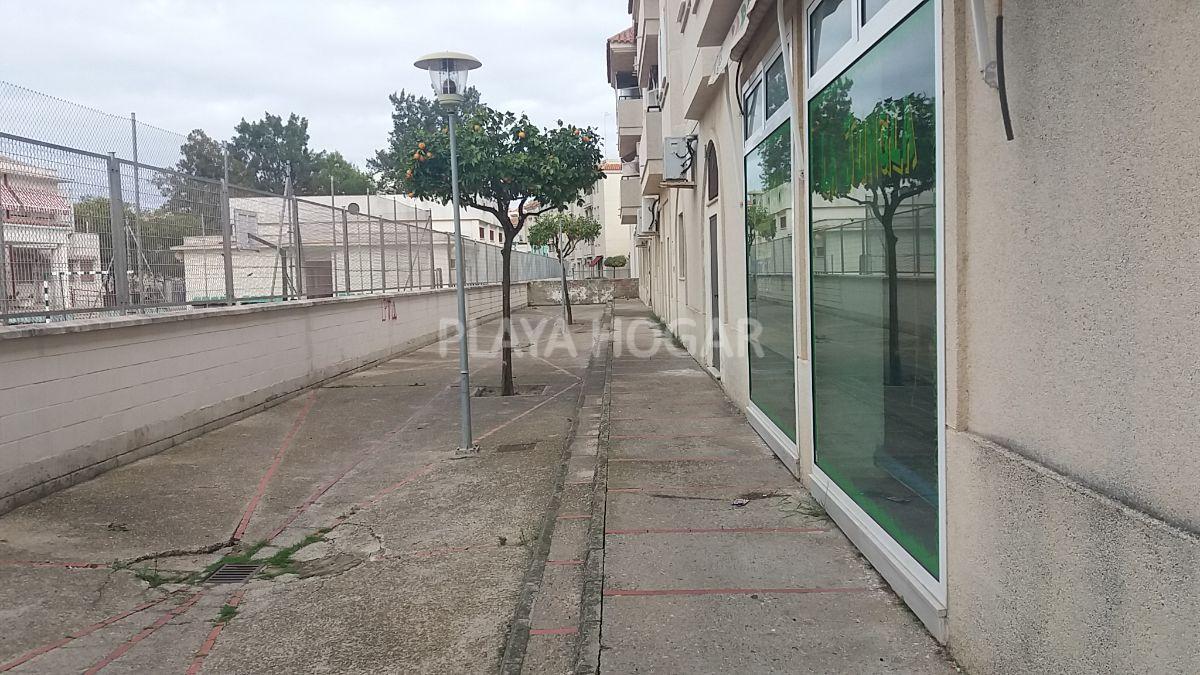 Venta de local comercial en Sanlúcar de Barrameda