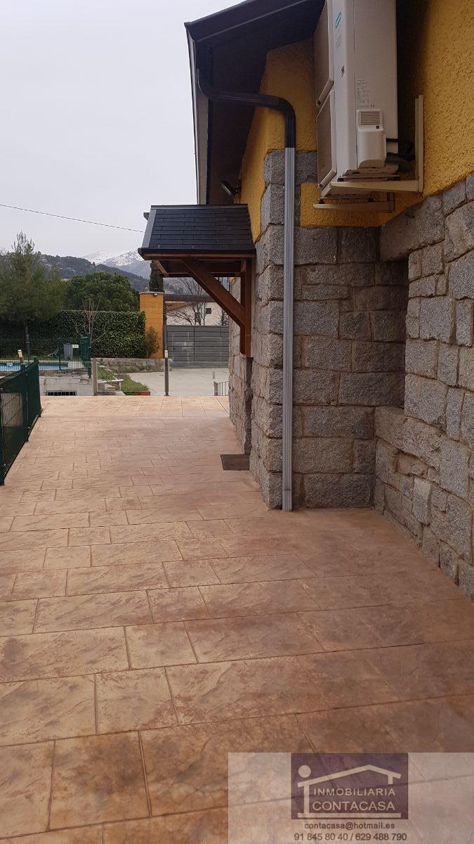 Venta de casa en Becerril de la Sierra