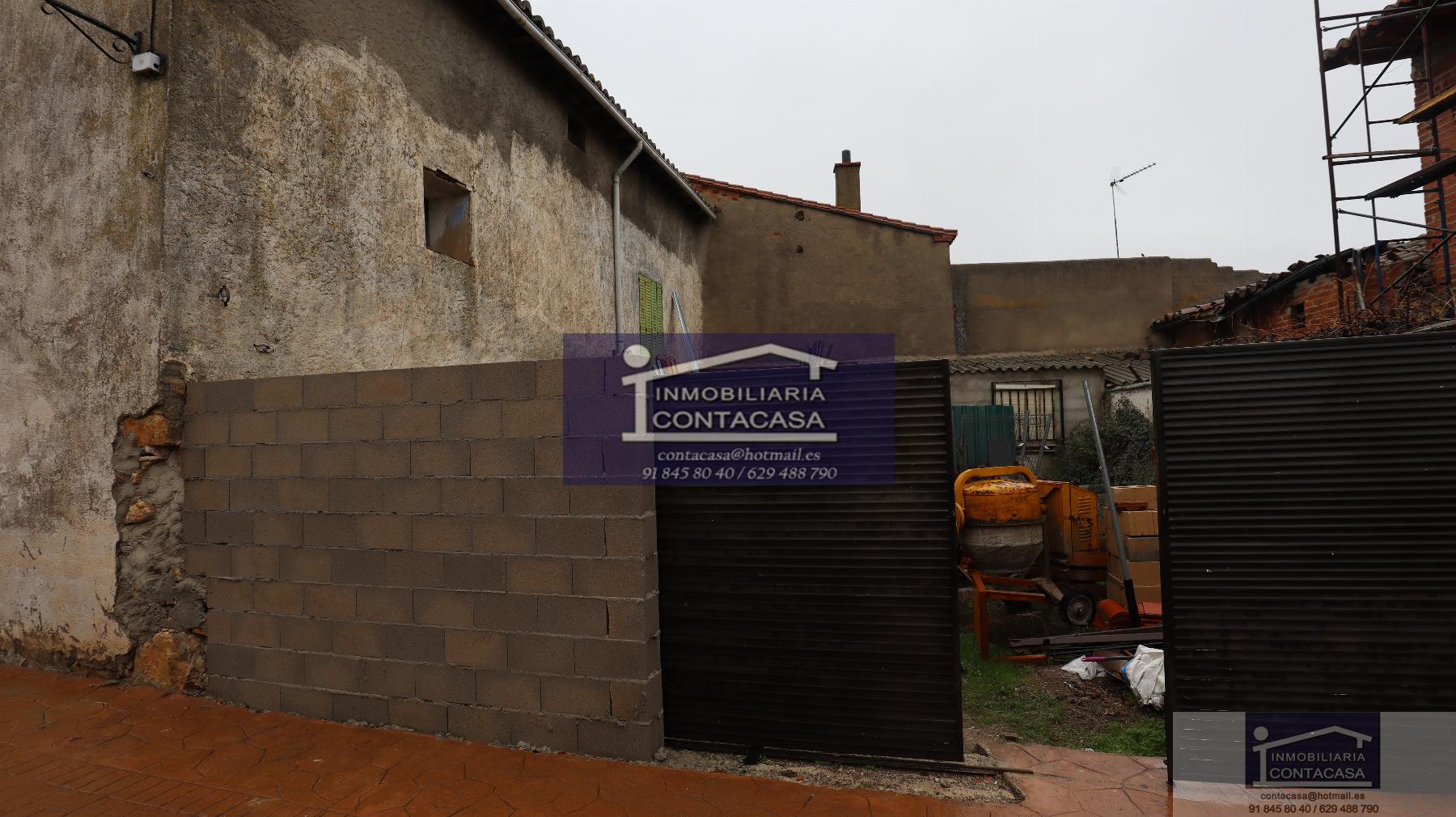For sale of house in Torremocha de Jarama