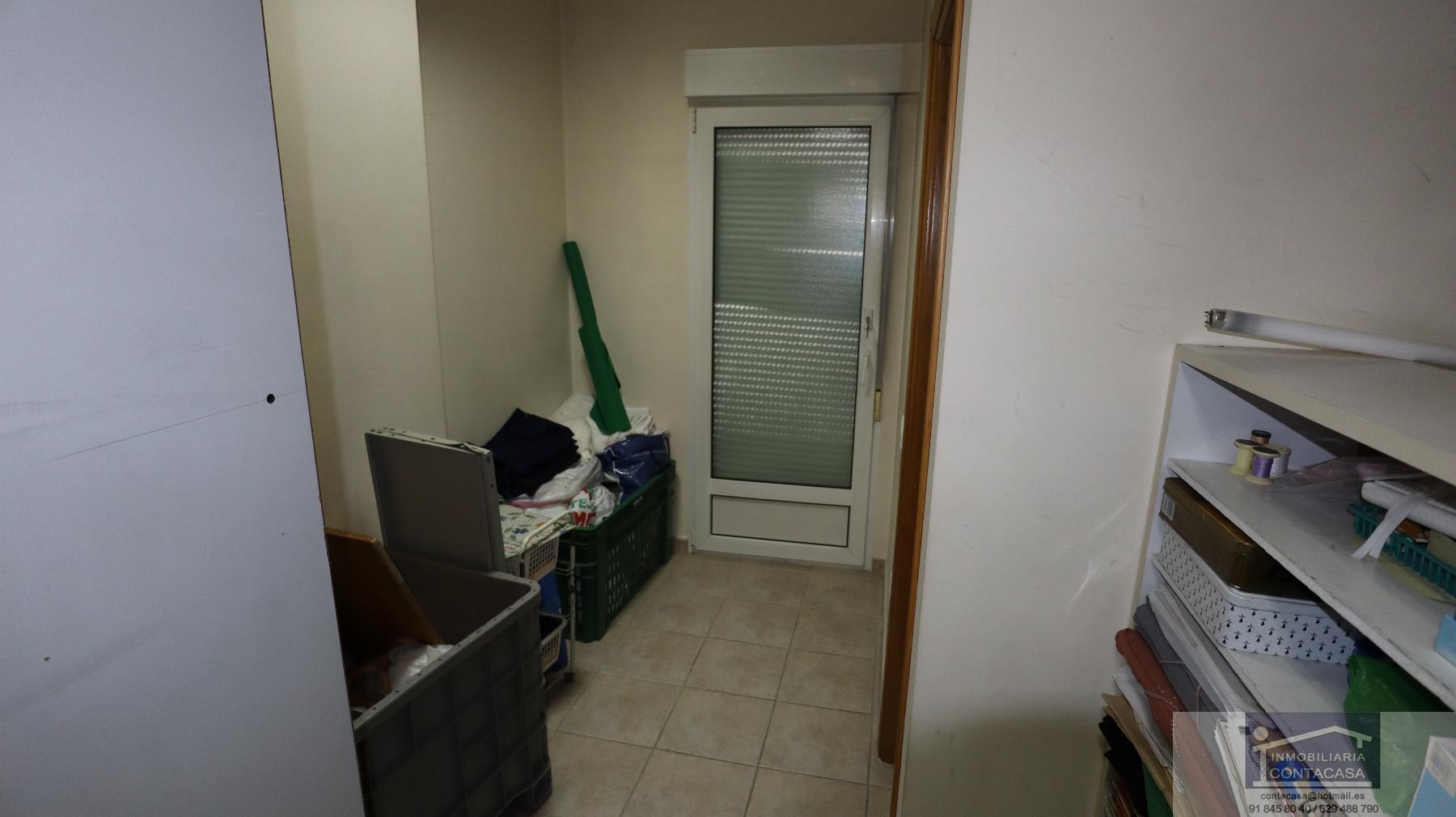 For sale of commercial in Colmenar Viejo