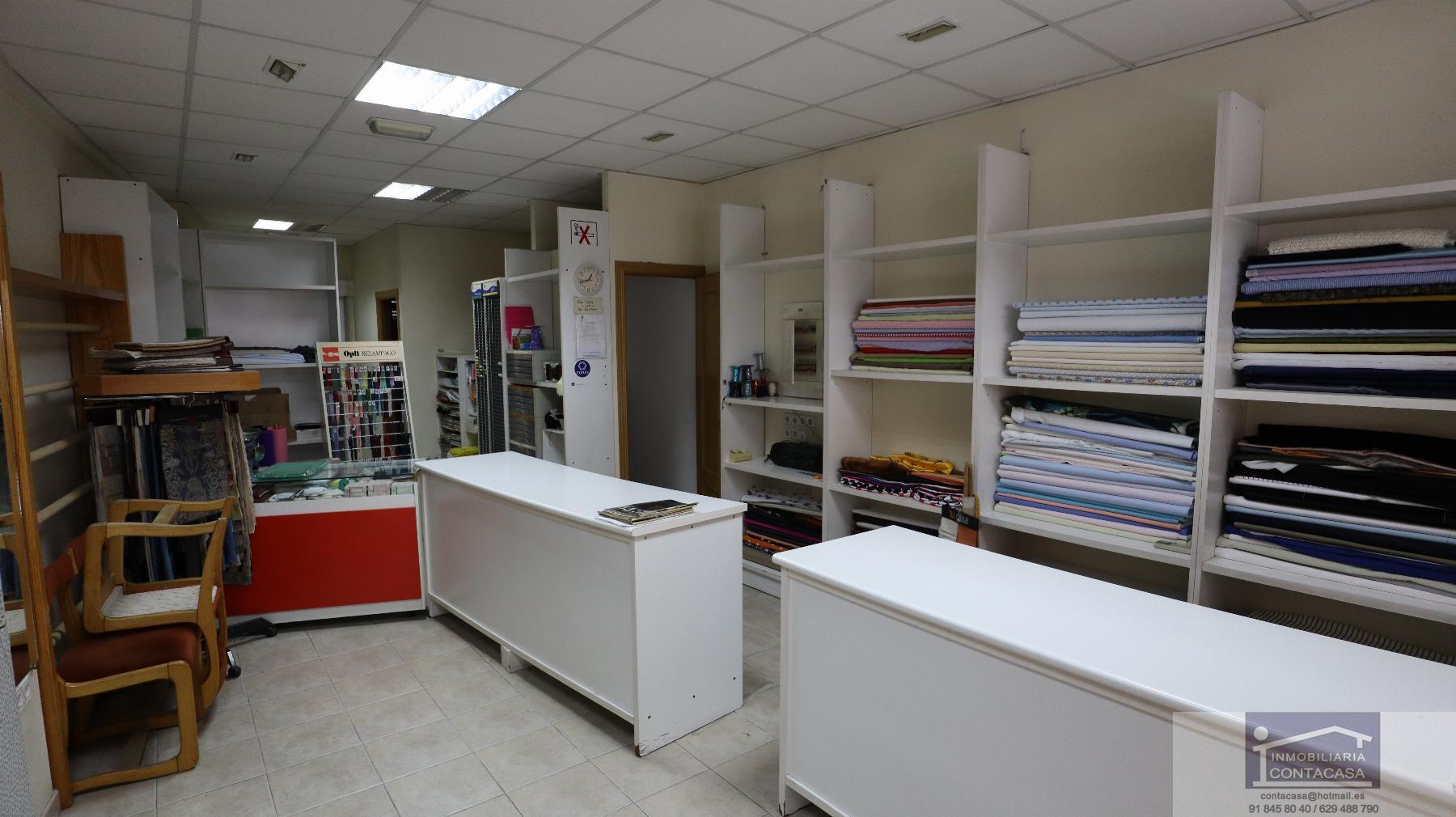 For sale of commercial in Colmenar Viejo