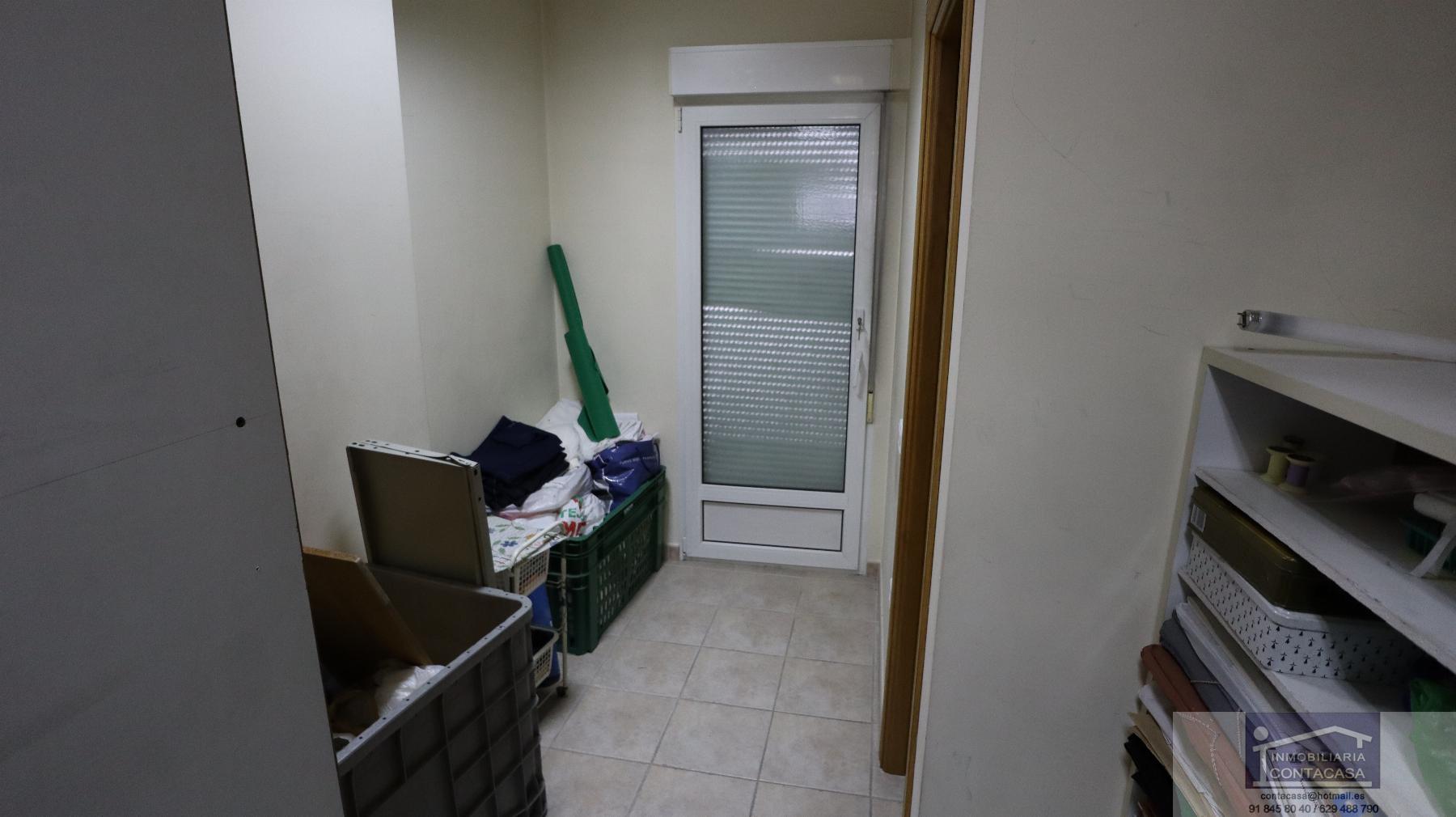 For sale of commercial in Colmenar Viejo