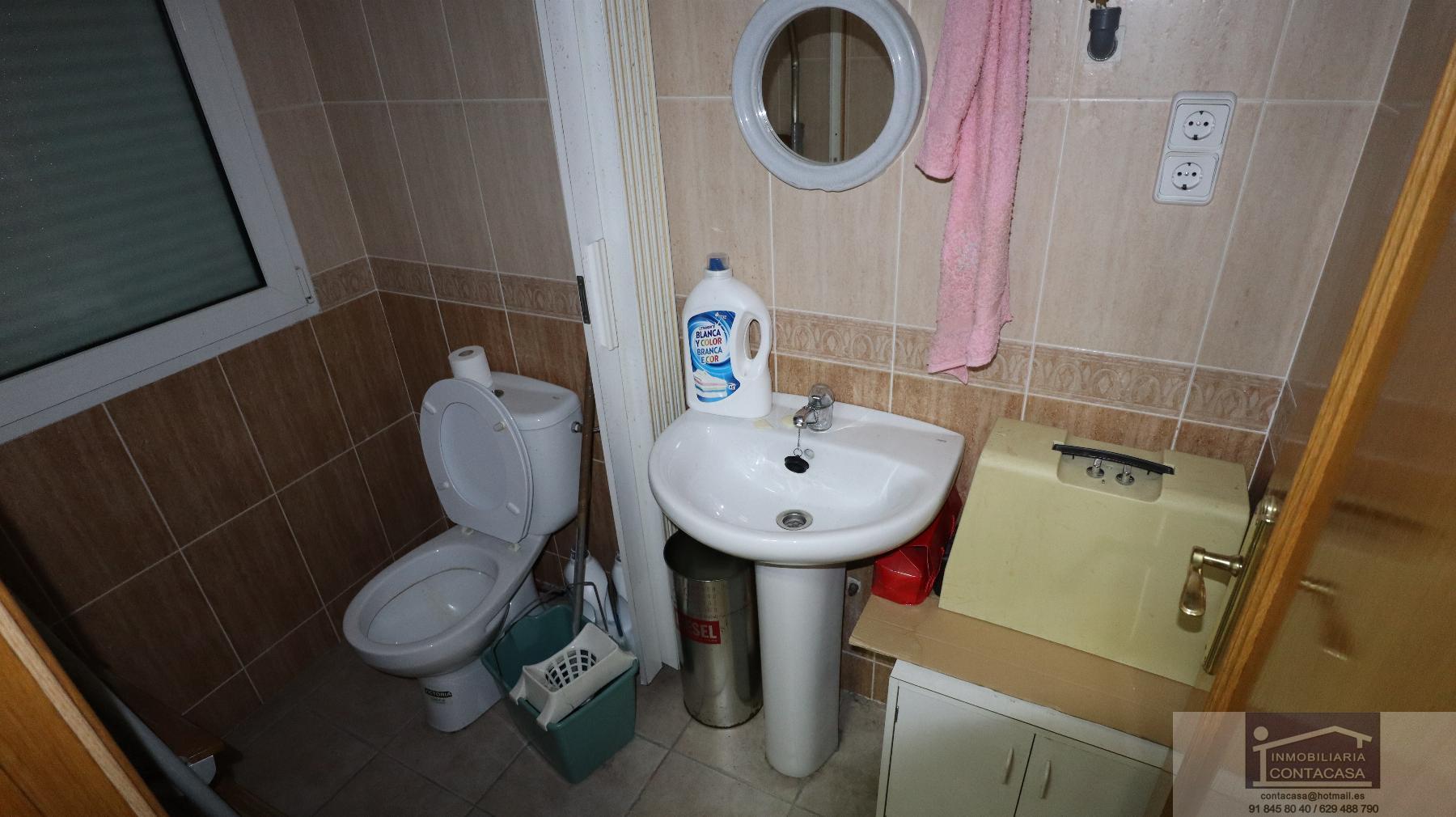 For sale of commercial in Colmenar Viejo