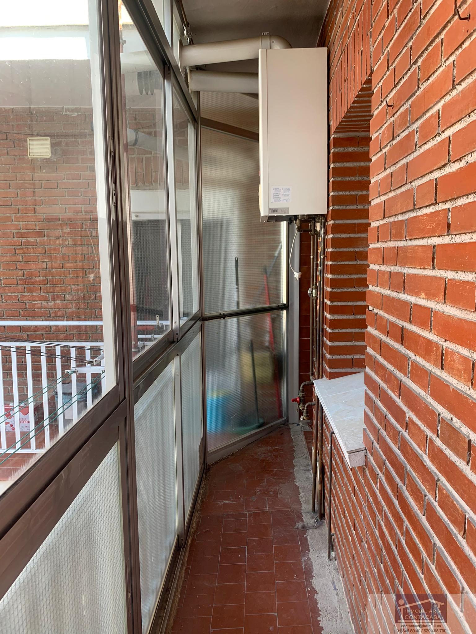 For sale of flat in Madrid