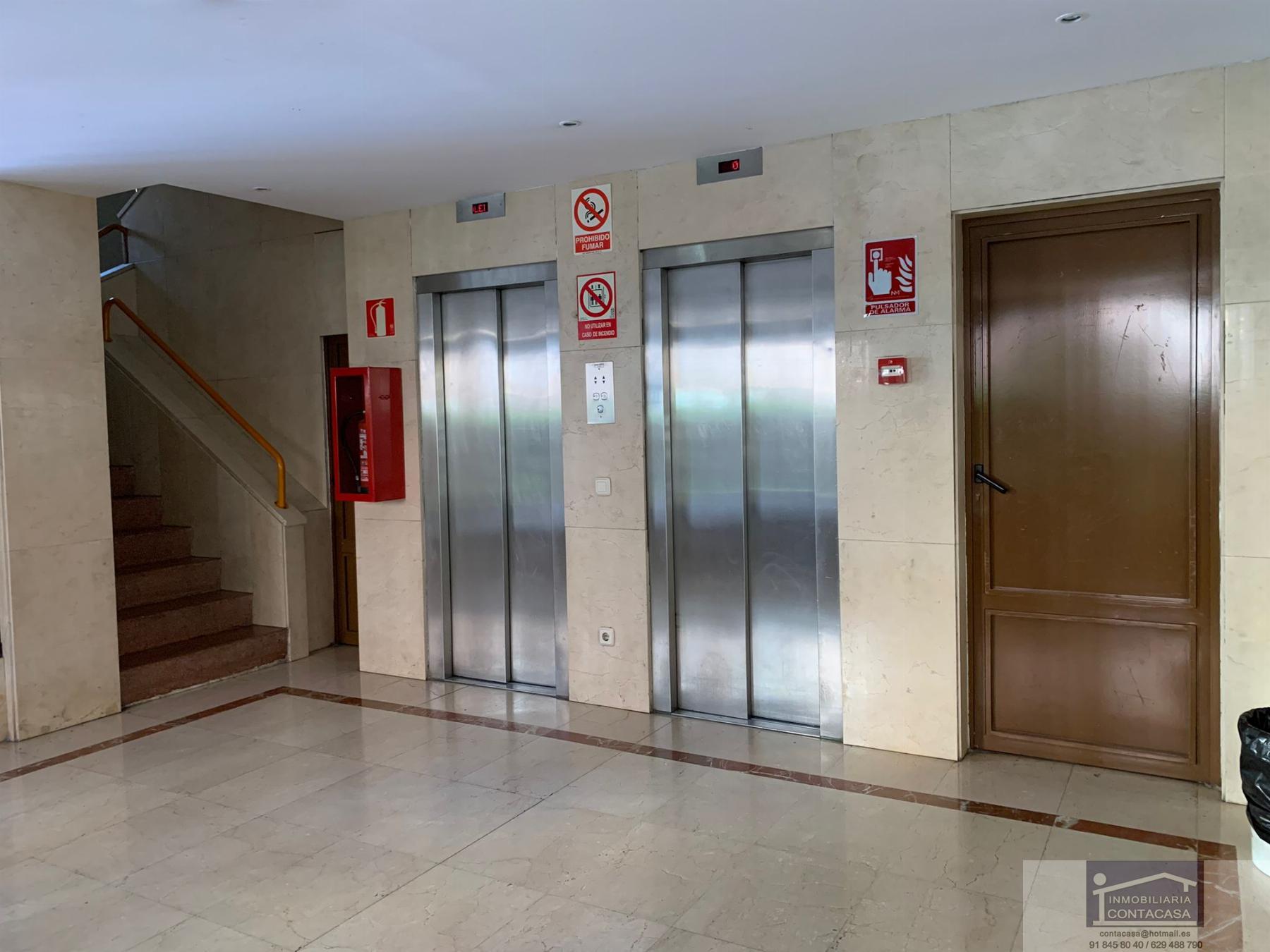 For sale of flat in Móstoles