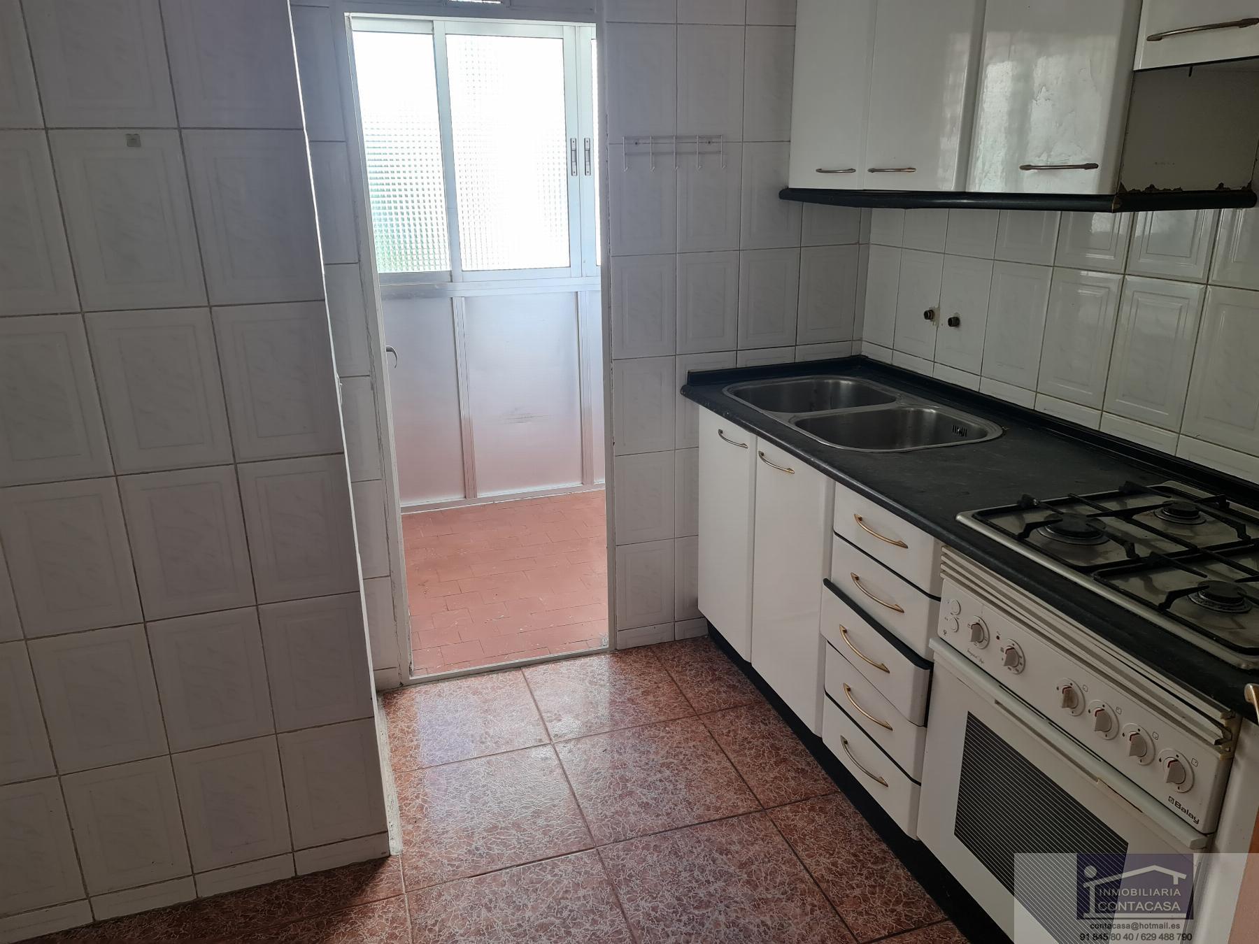 For sale of flat in Fuenlabrada