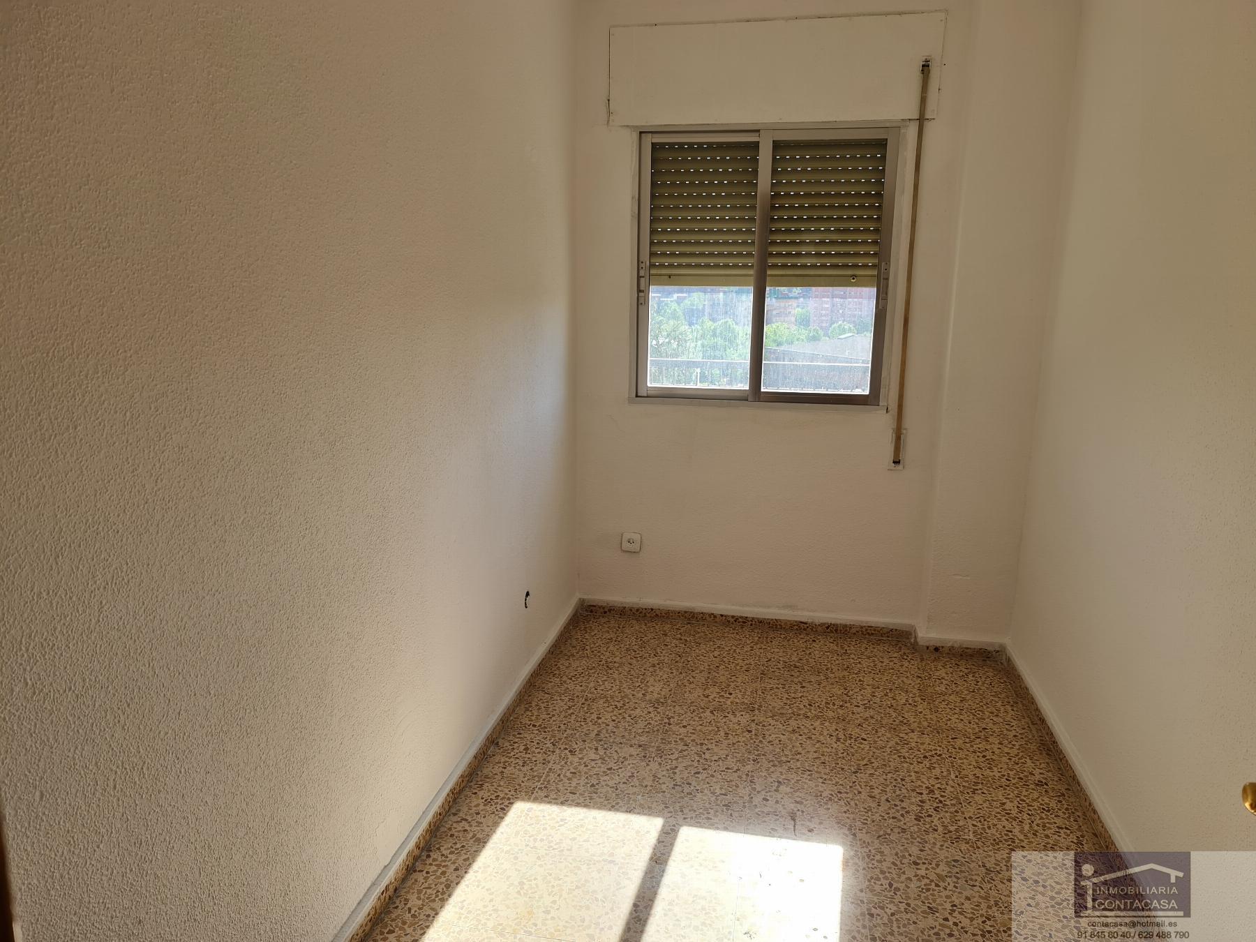 For sale of flat in Fuenlabrada