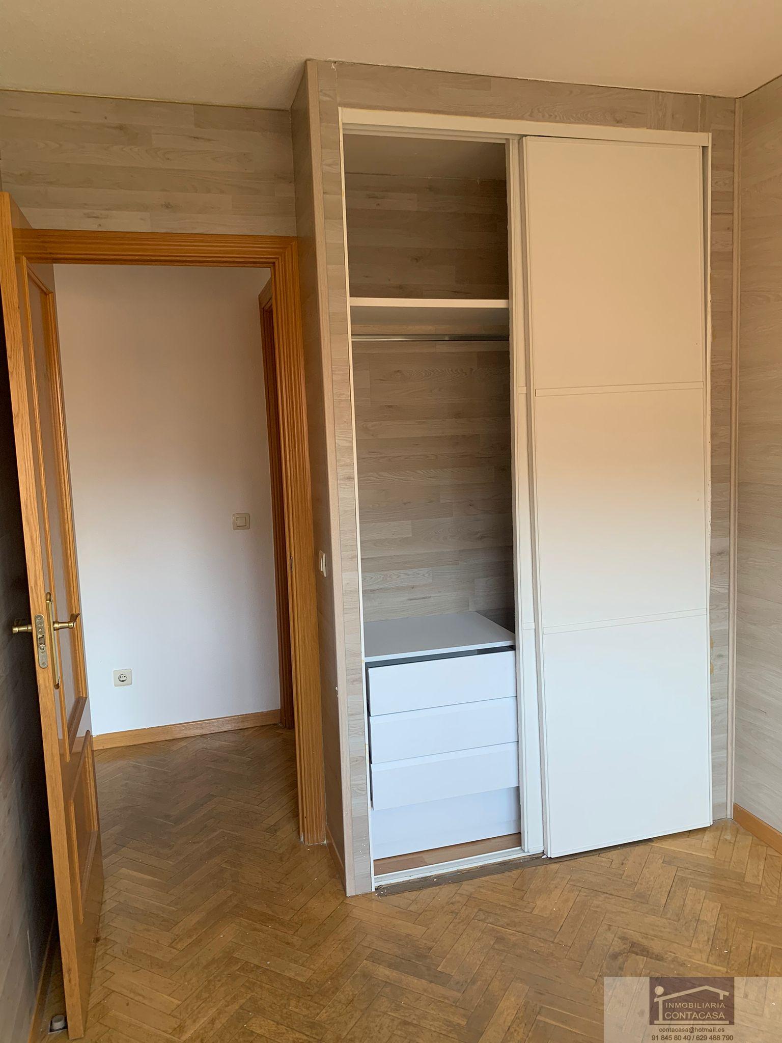 For sale of flat in Coslada