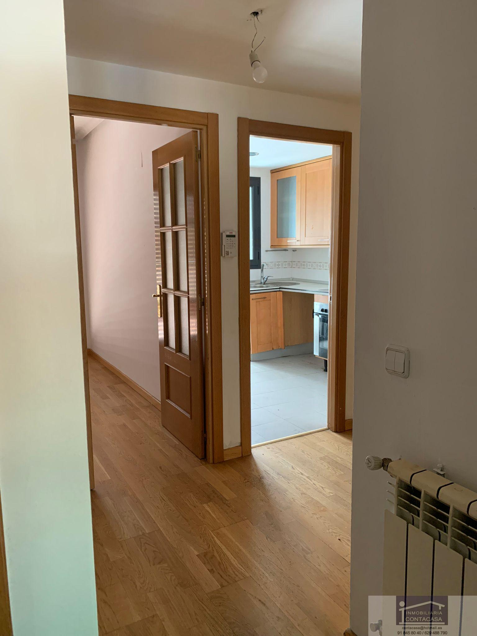 For sale of flat in Madrid