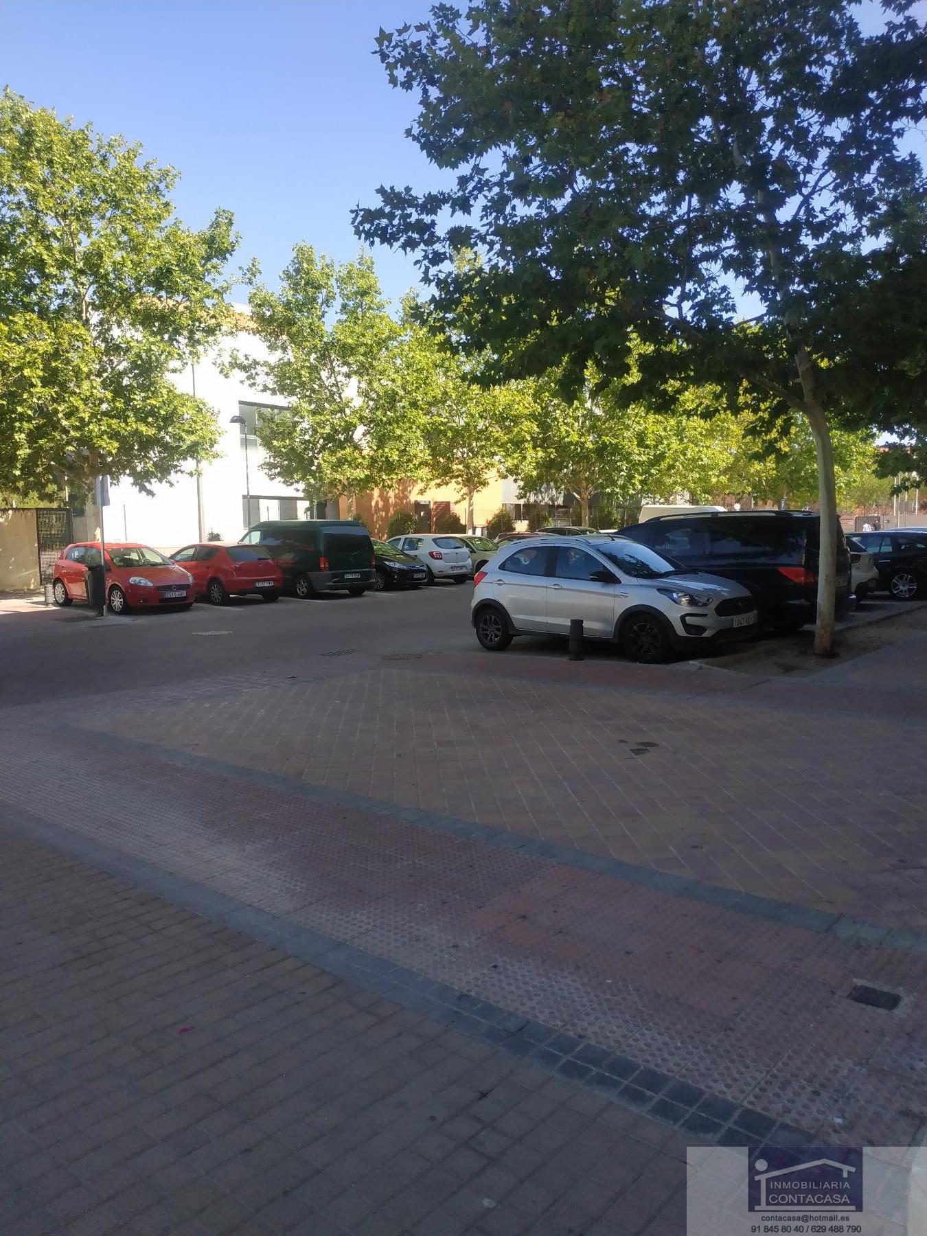 For sale of flat in Madrid