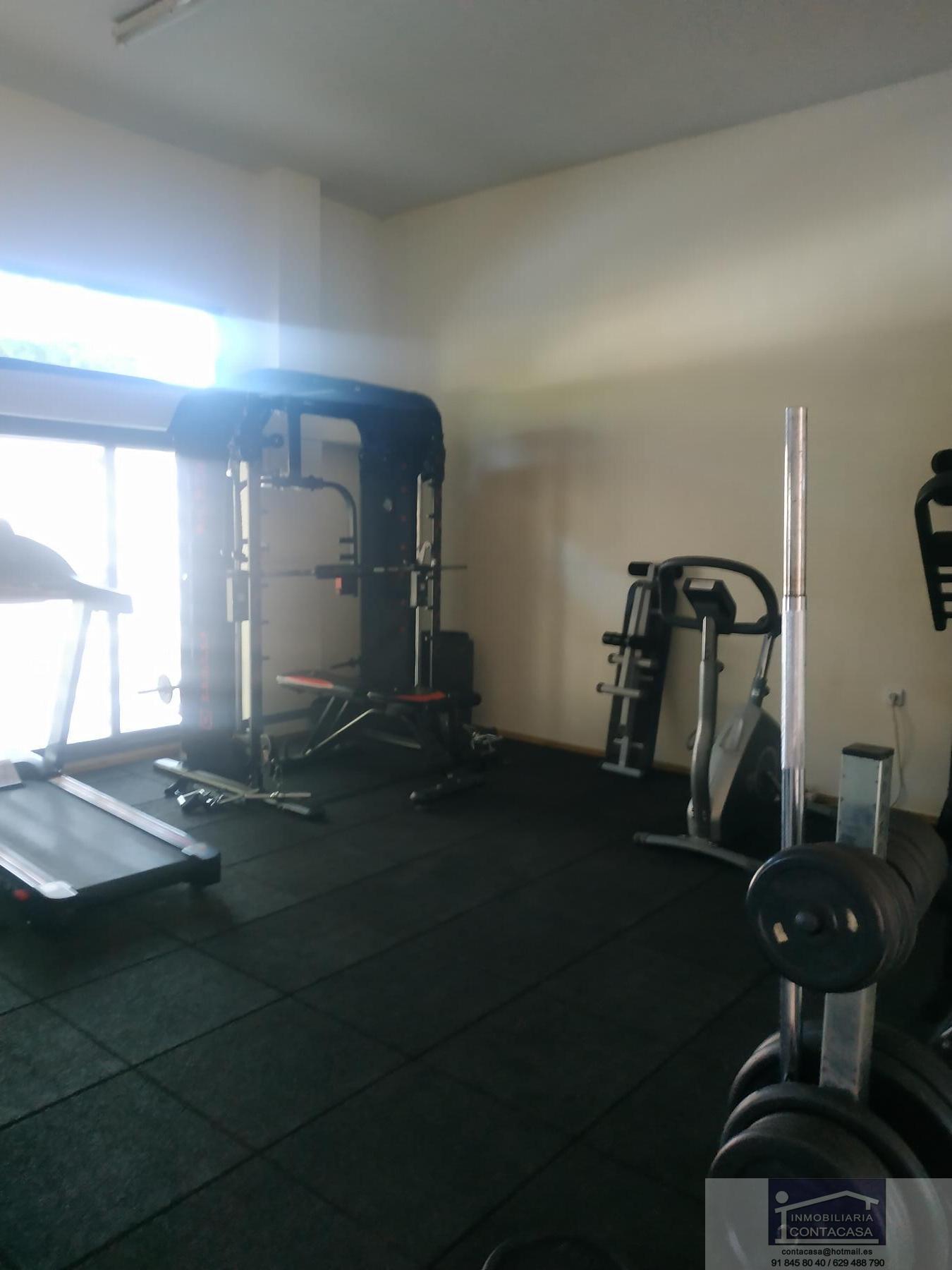 For sale of flat in Madrid
