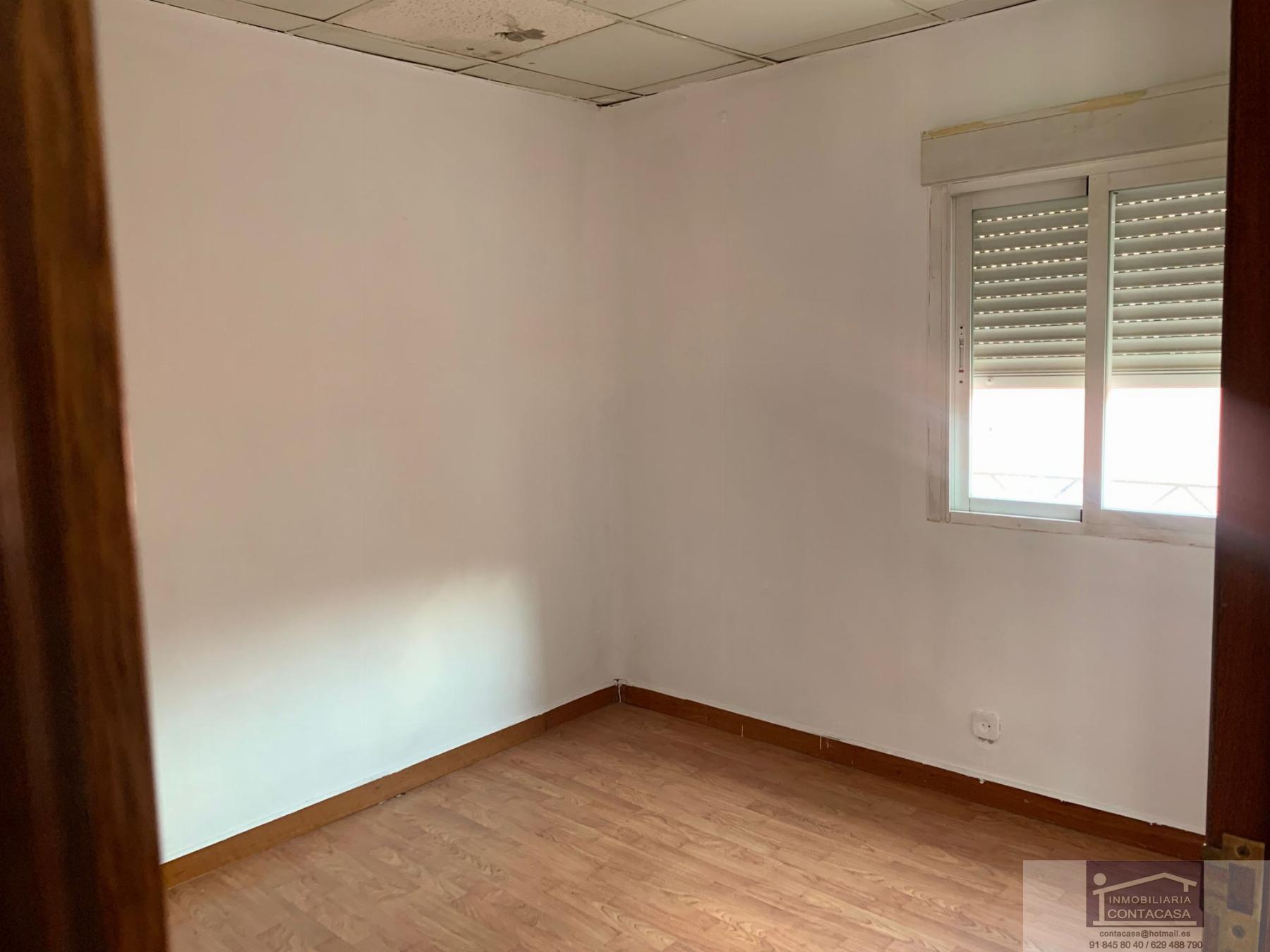 For sale of flat in Madrid