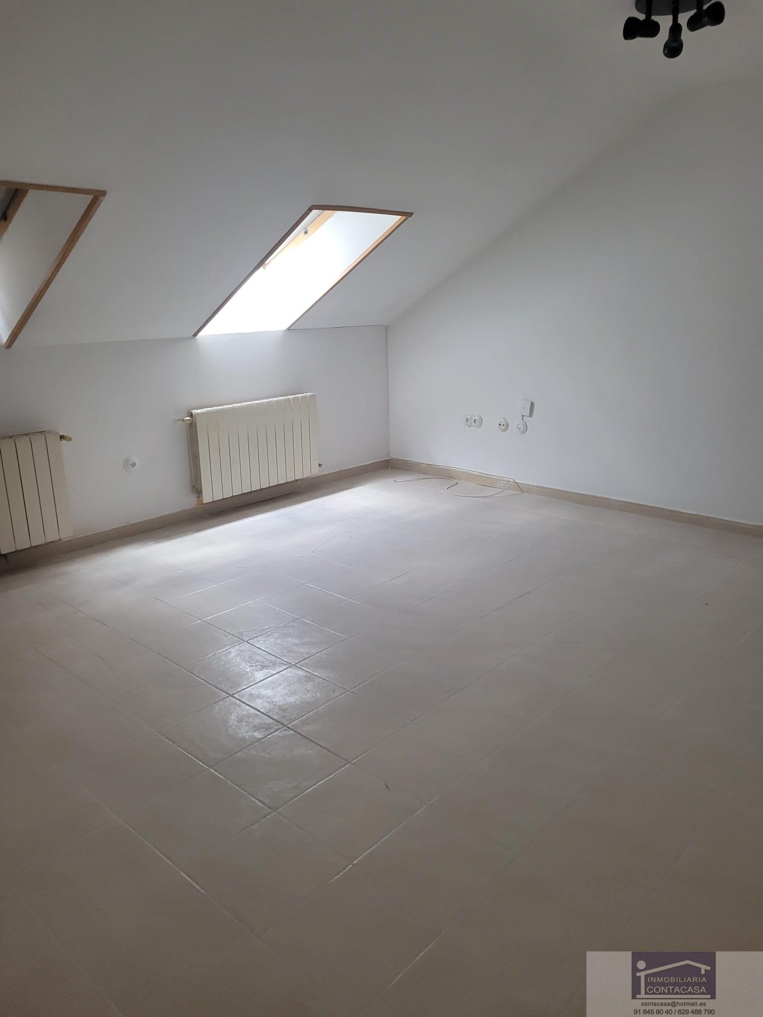 For sale of flat in Cuenca