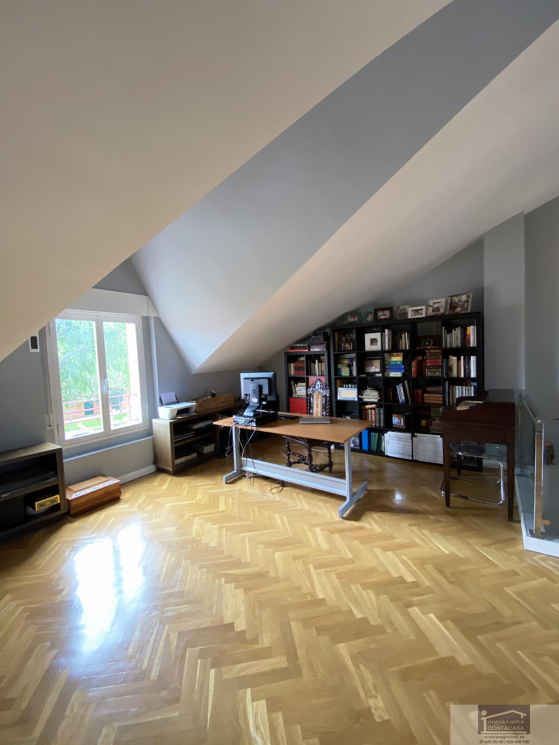 Venta de chalet en Tres Cantos