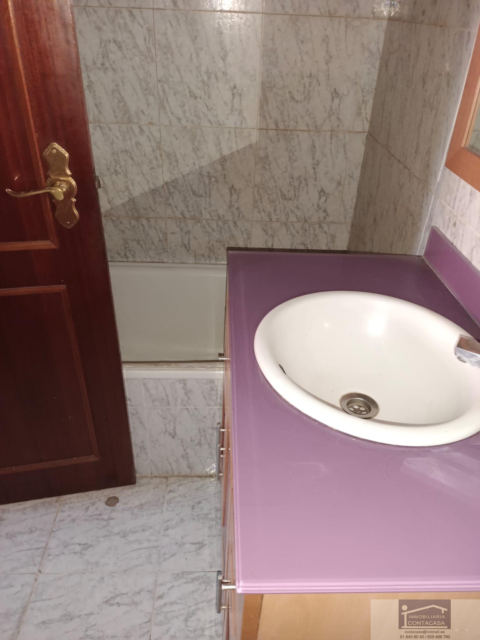 For sale of flat in Torrejón de Ardoz