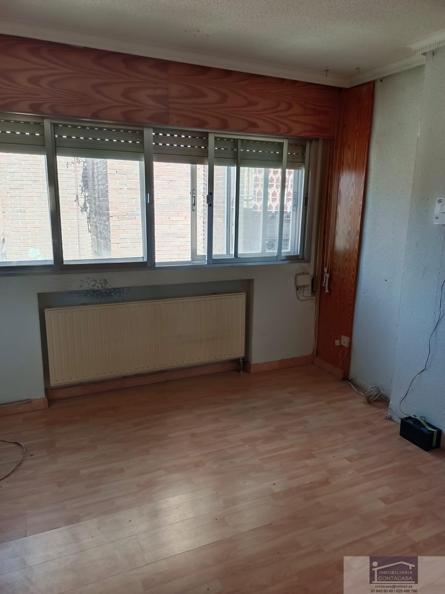 For sale of flat in Torrejón de Ardoz