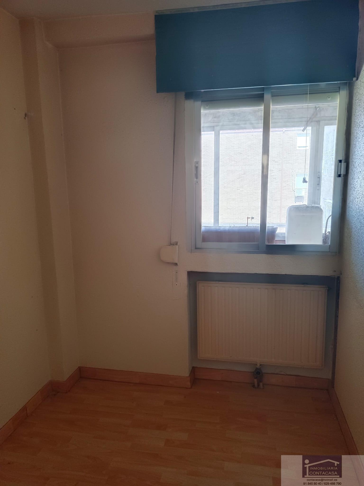 For sale of flat in Torrejón de Ardoz