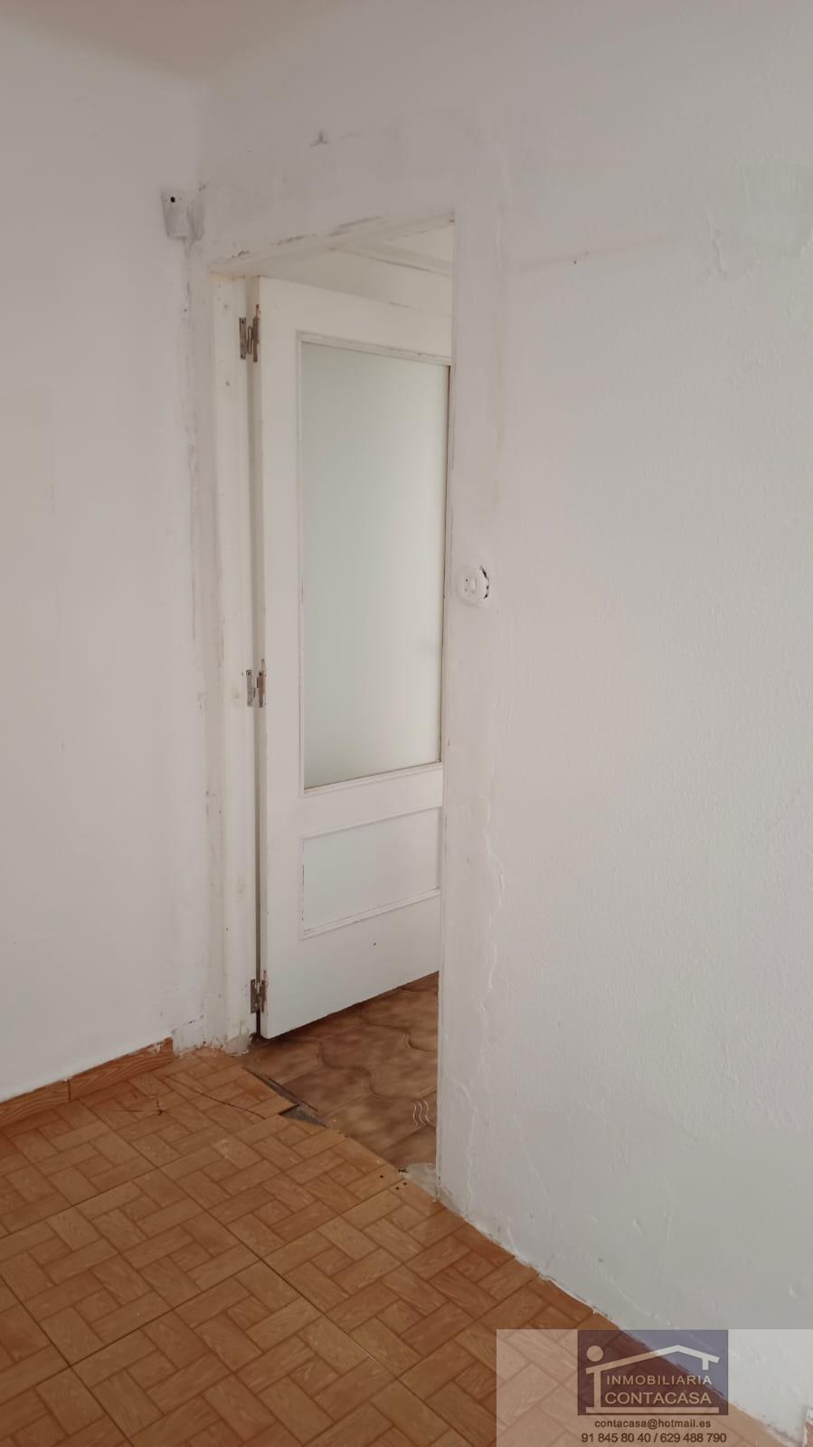 For sale of flat in Madrid