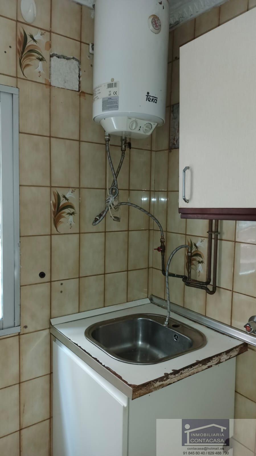 For sale of flat in Madrid