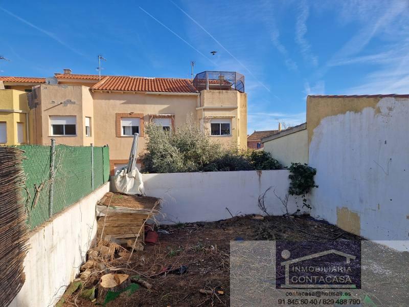 For sale of house in Ajofrín